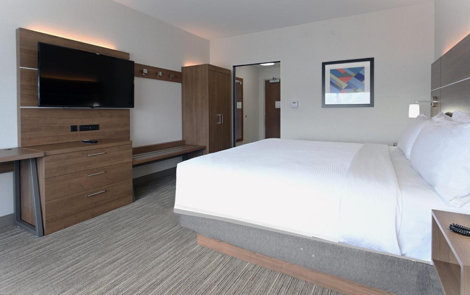 Holiday Inn Express & Suites - Aurora By Ihg Ngoại thất bức ảnh