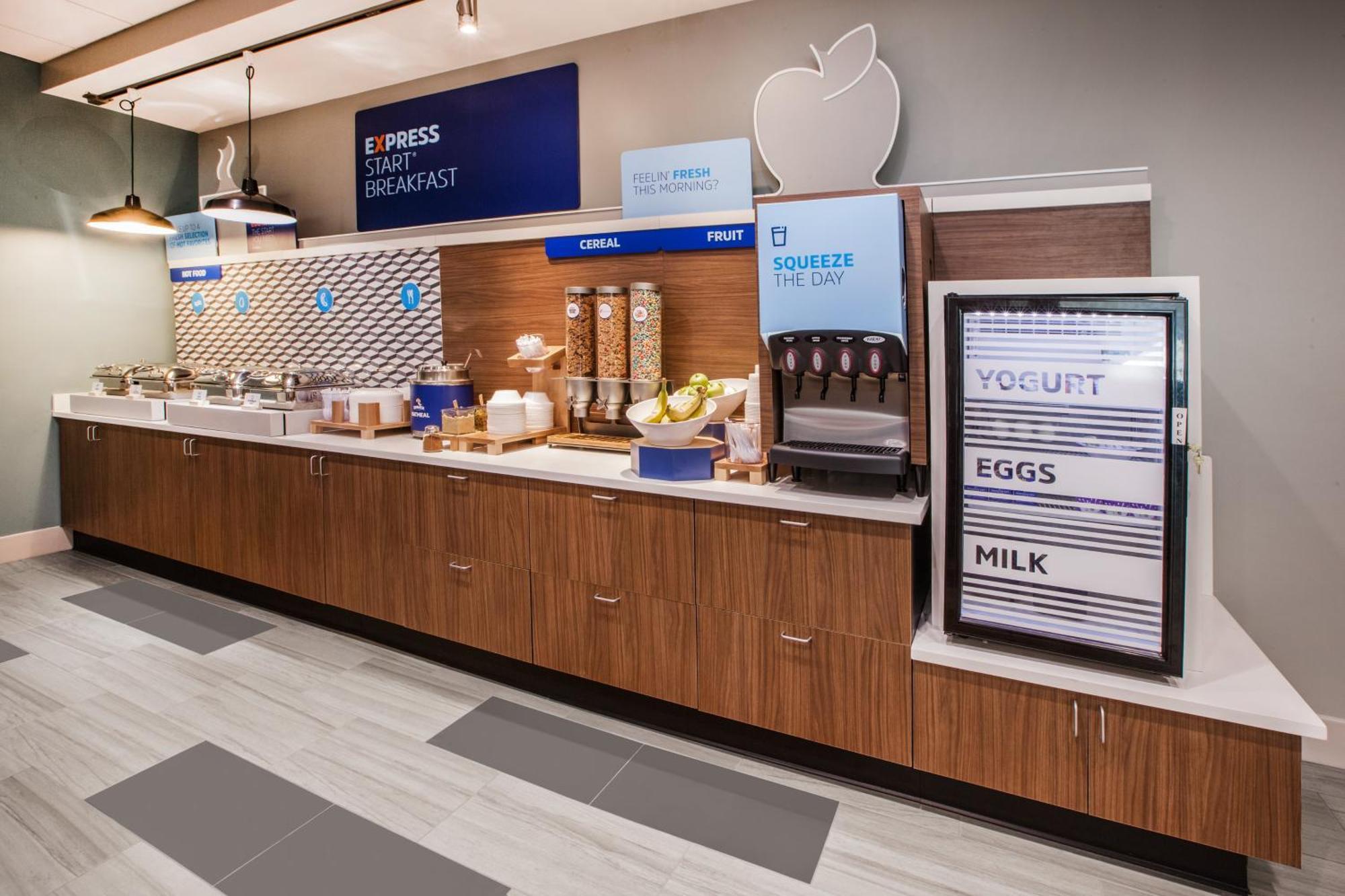 Holiday Inn Express & Suites - Aurora By Ihg Ngoại thất bức ảnh